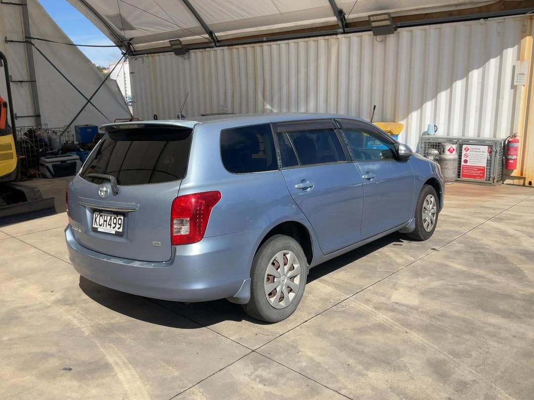 Photo '8' of Toyota Corolla Fielder 1.5 Photo '8' of Toyota Corolla Fielder 1.5