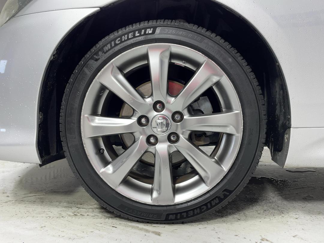 Photo '10' of Toyota Crown