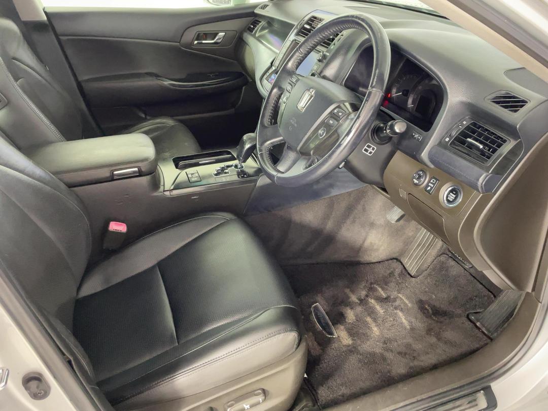 Photo '15' of Toyota Crown