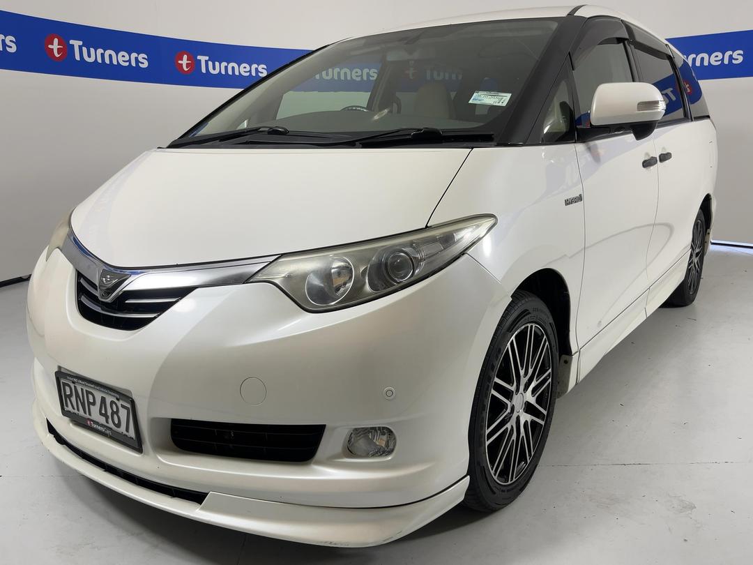 Photo '4' of Toyota Estima
