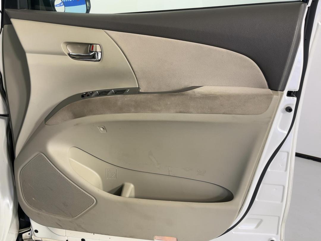 Photo '15' of Toyota Estima