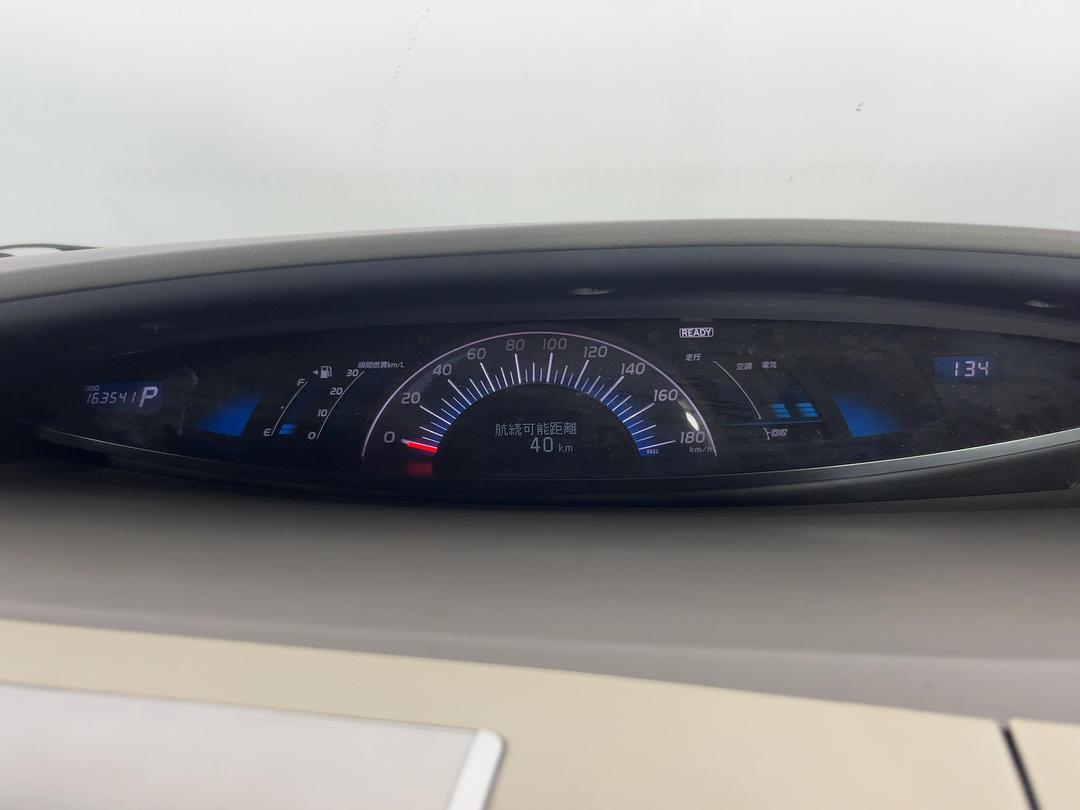Photo '20' of Toyota Estima
