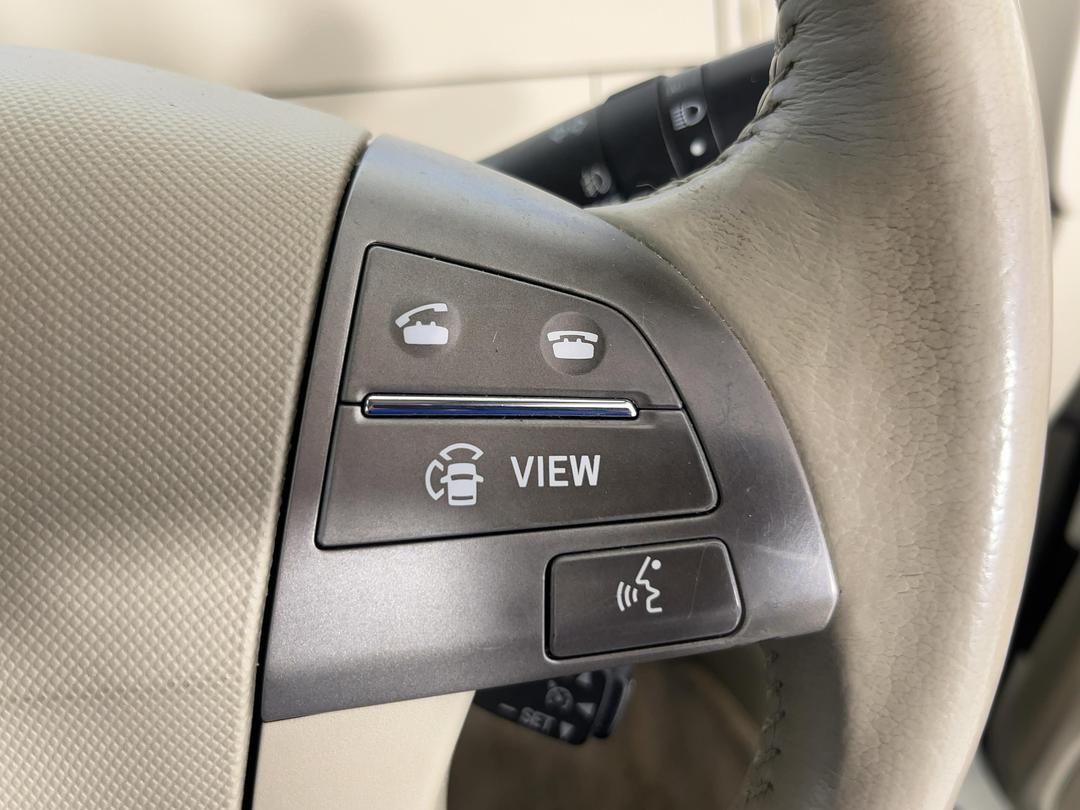 Photo '23' of Toyota Estima
