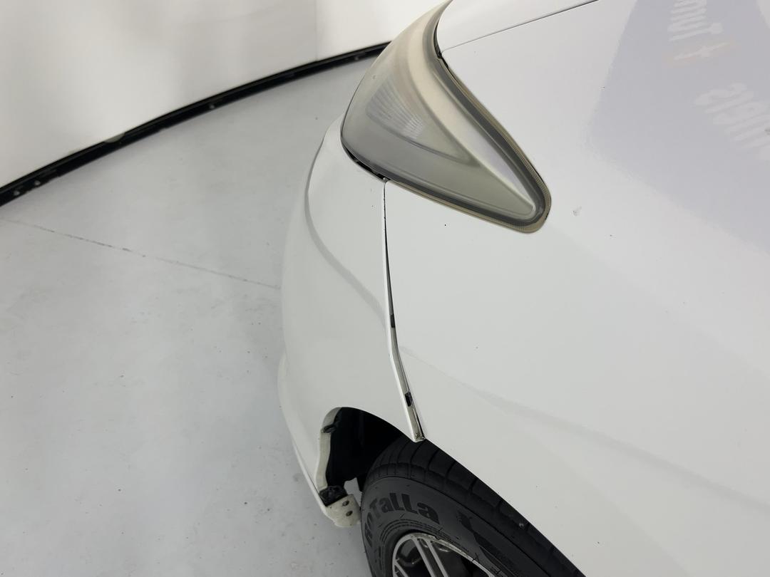 Photo '32' of Toyota Estima