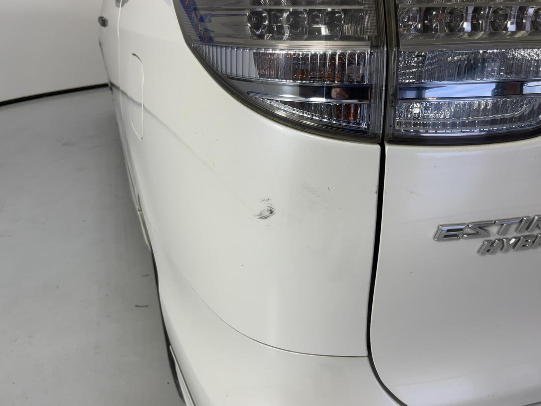 Photo '34' of Toyota Estima