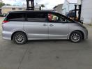 Thumbnail '8' of Toyota Estima