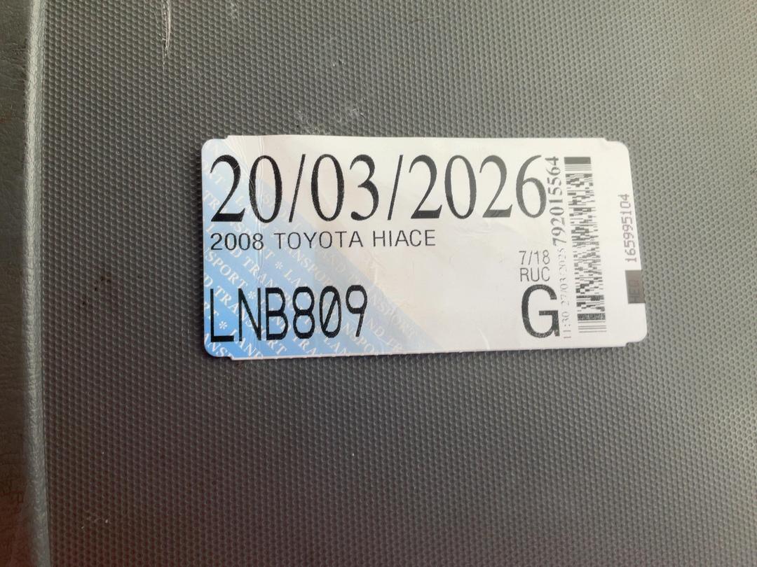 Photo '10' of Toyota Hiace