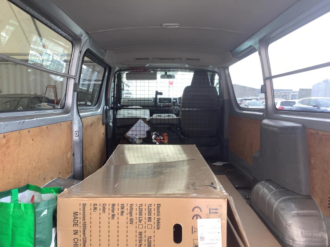 Photo '10' of Toyota Hiace