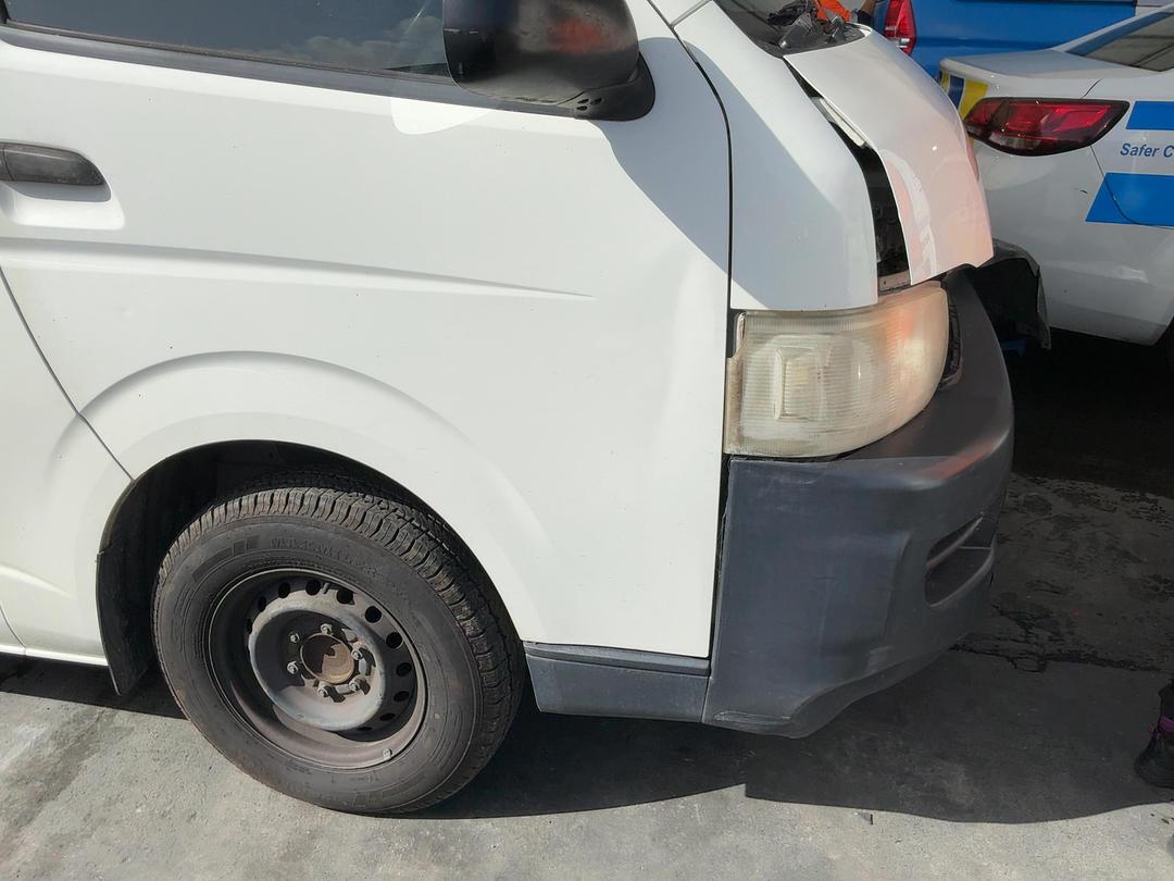Photo '3' of Toyota Hiace T ZX Photo '3' of Toyota Hiace T ZX