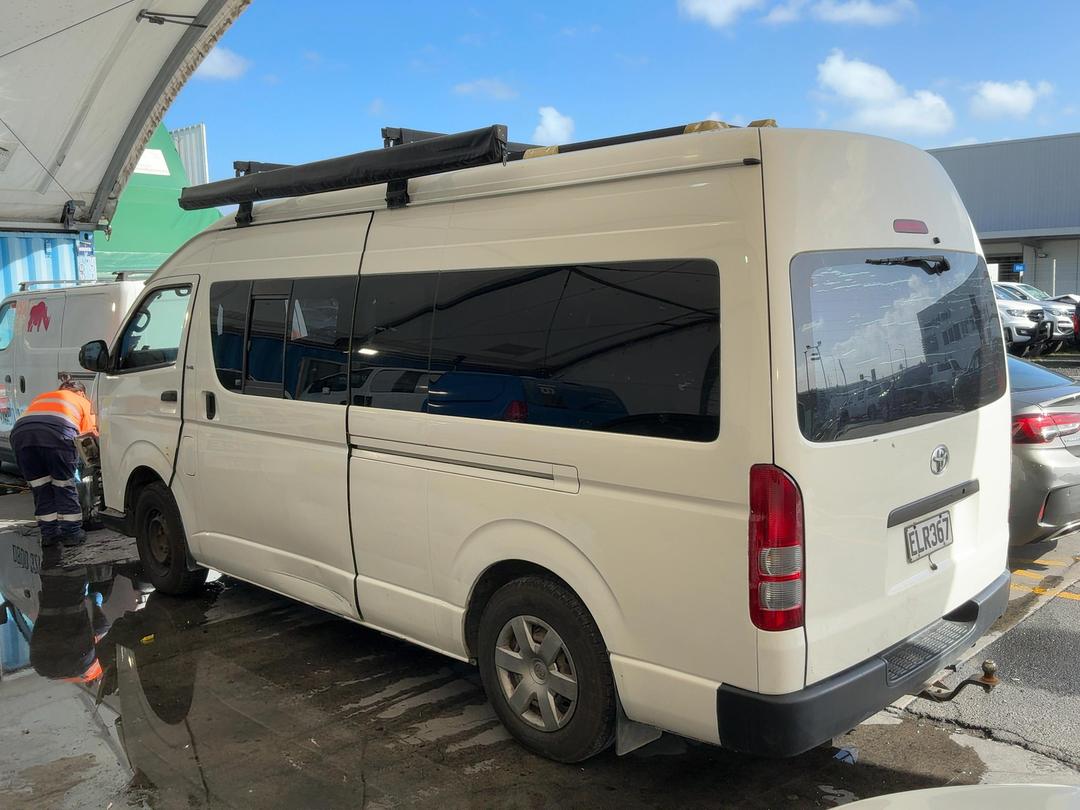 Photo '9' of Toyota Hiace T ZX Photo '9' of Toyota Hiace T ZX