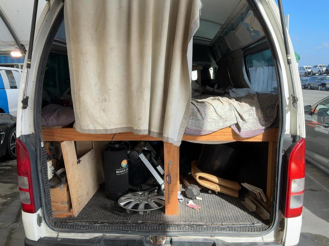 Photo '11' of Toyota Hiace T ZX Photo '11' of Toyota Hiace T ZX