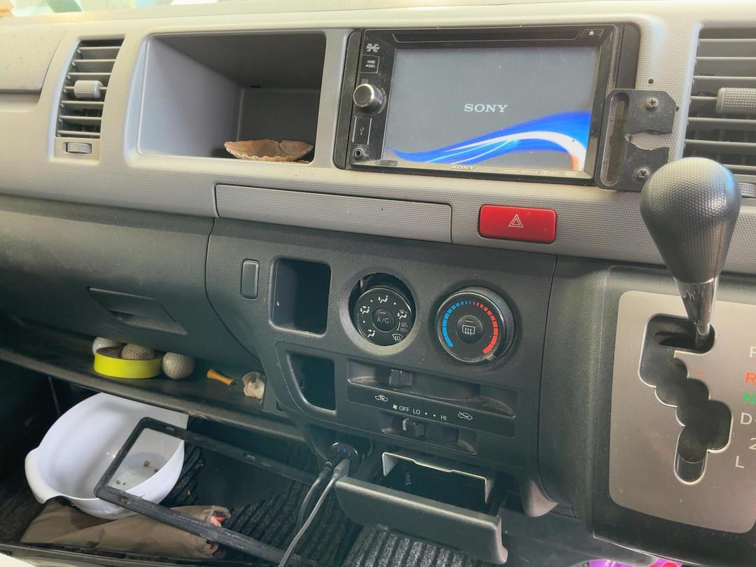 Photo '19' of Toyota Hiace T ZX Photo '19' of Toyota Hiace T ZX