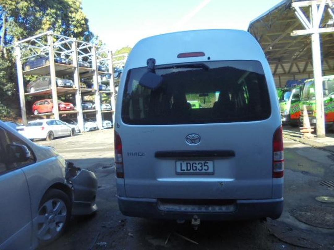 Photo '5' of Toyota Hiace Photo '5' of Toyota Hiace