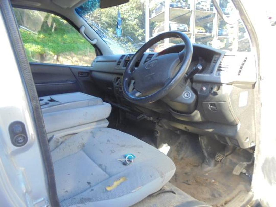 Photo '7' of Toyota Hiace Photo '7' of Toyota Hiace