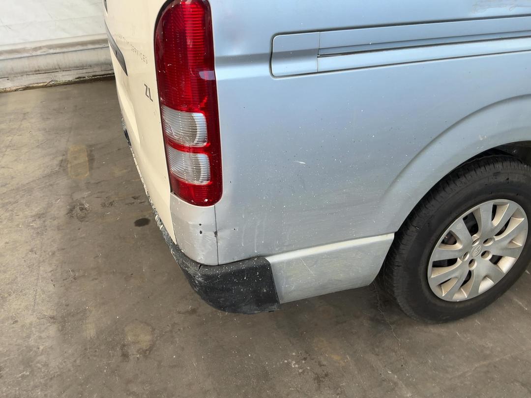 Photo '21' of Toyota Hiace Regius ACE Photo '21' of Toyota Hiace Regius ACE