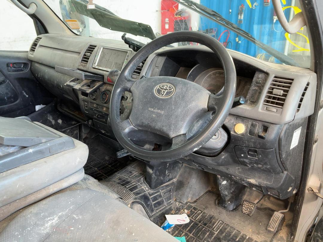 Photo '30' of Toyota Hiace Regius ACE Photo '30' of Toyota Hiace Regius ACE