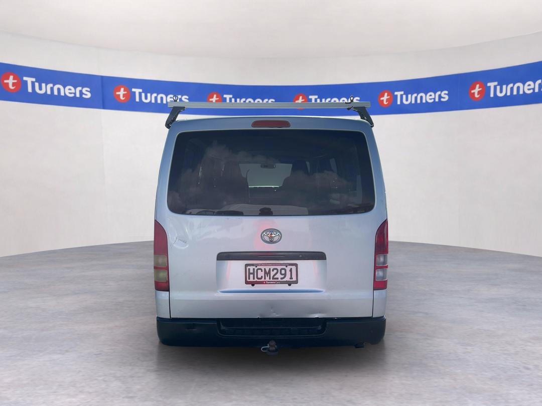 Photo '6' of Toyota Hiace
