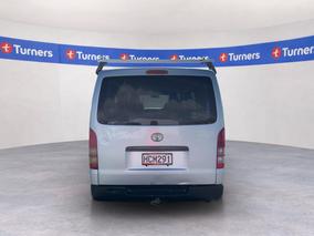 Photo '6' of Toyota Hiace