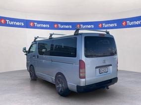 Photo '5' of Toyota Hiace