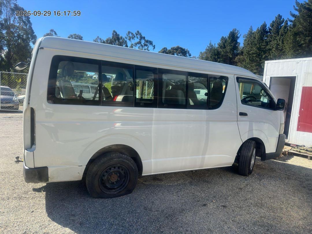 Photo '7' of Toyota Hiace Photo '7' of Toyota Hiace