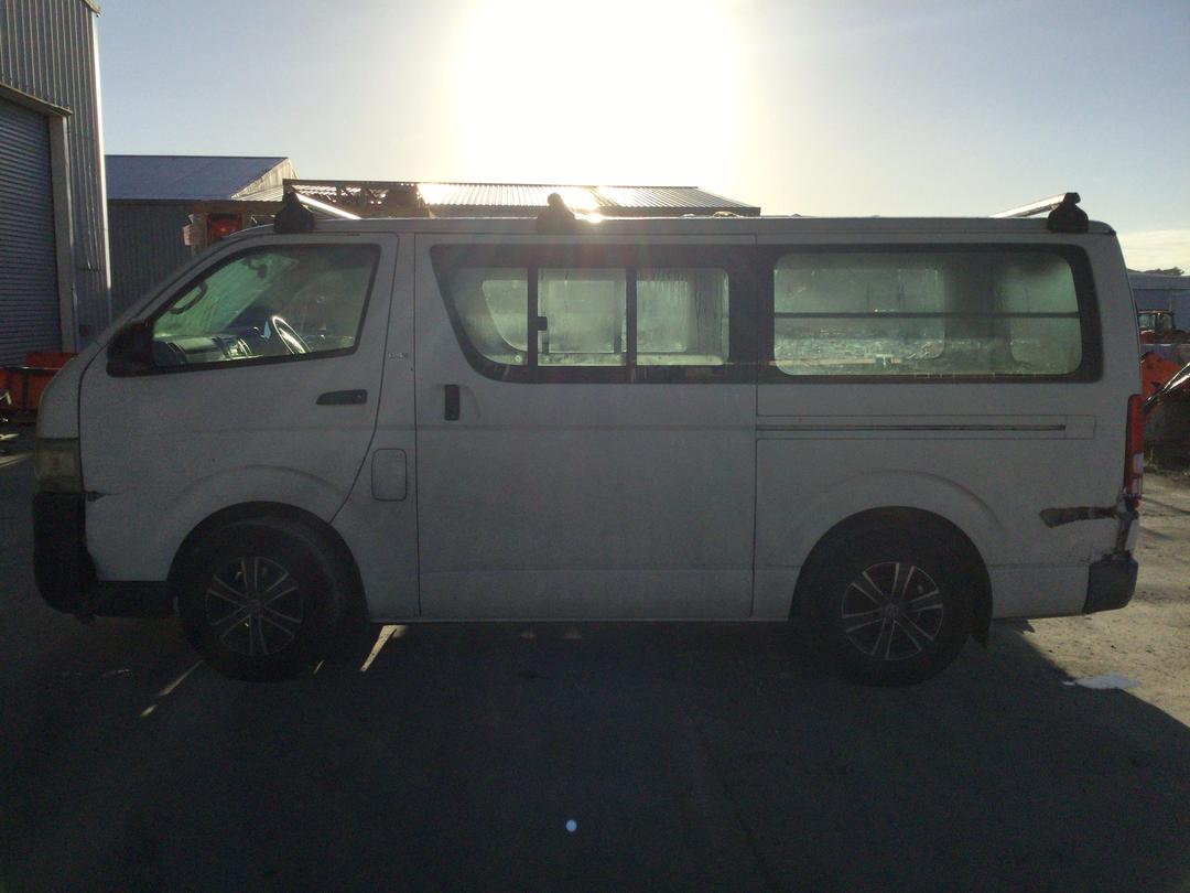 Photo '4' of Toyota Hiace T ZL