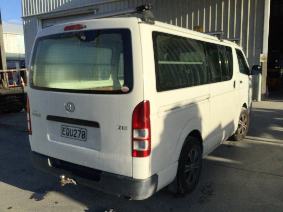 Photo '10' of Toyota Hiace T ZL