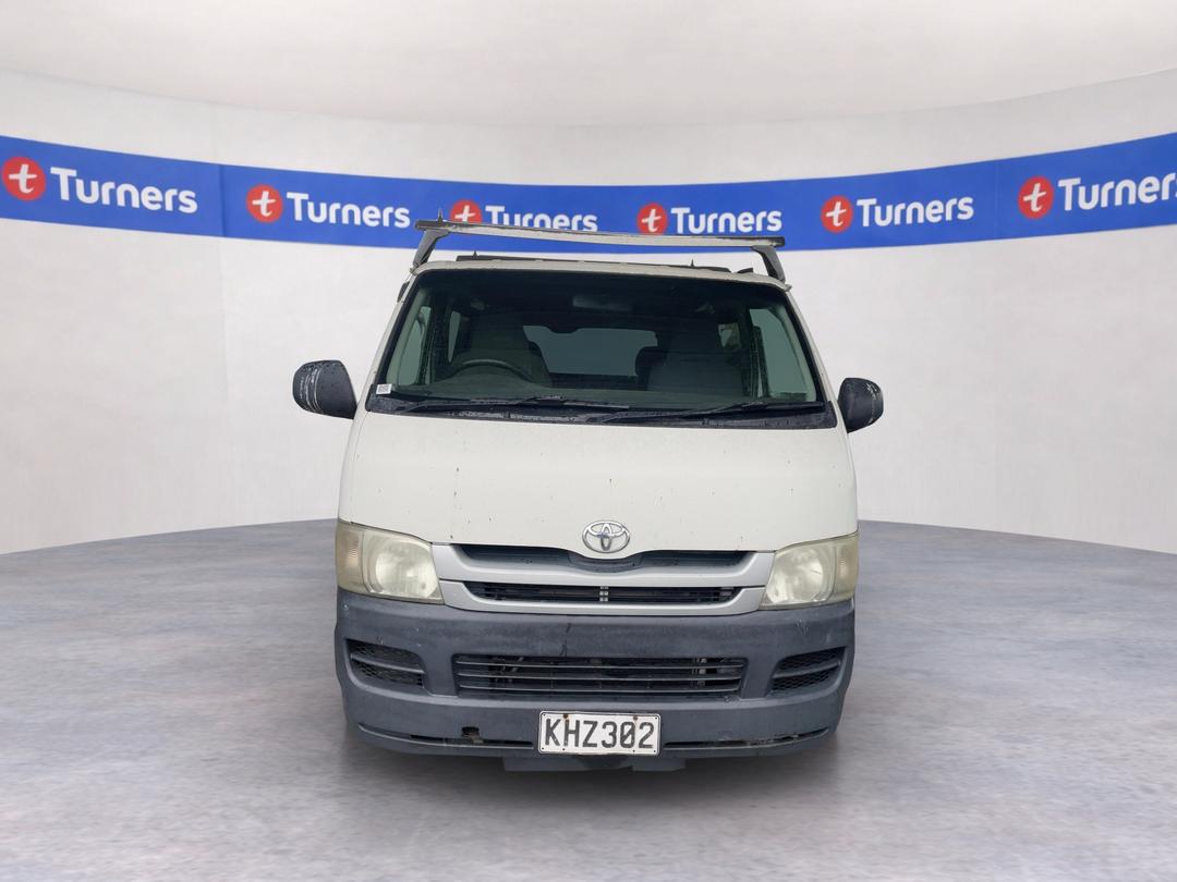 Photo '2' of Toyota Hiace Regius  ACE