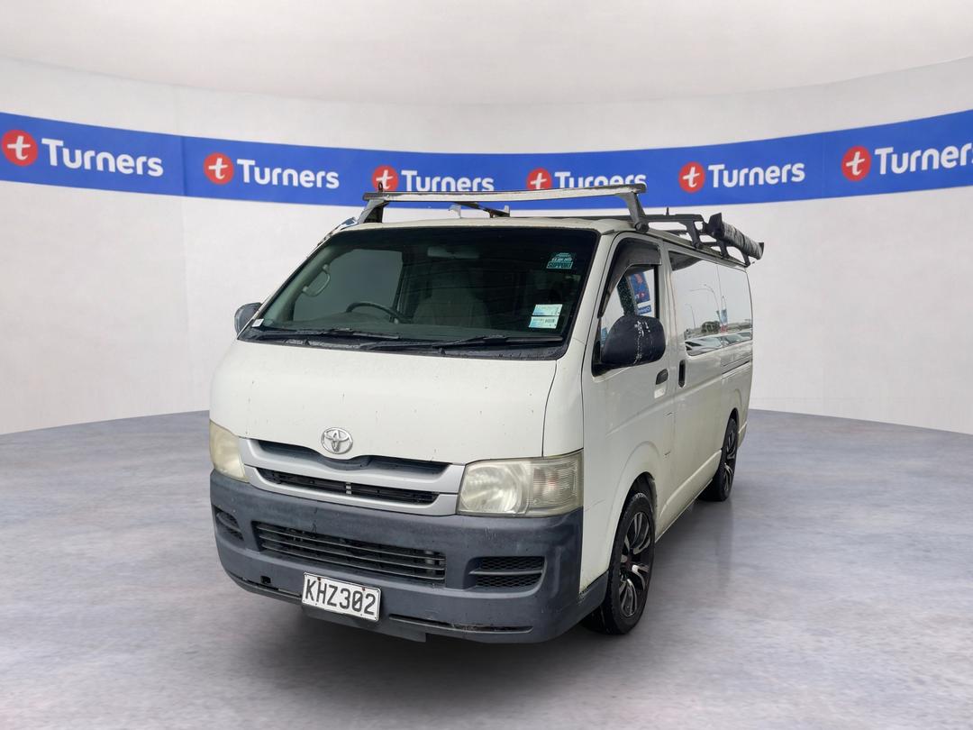 Photo '3' of Toyota Hiace Regius  ACE