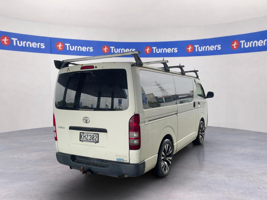 Photo '6' of Toyota Hiace Regius  ACE