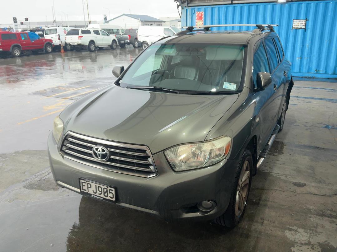 Photo '5' of Toyota Highlander LTD WGN5