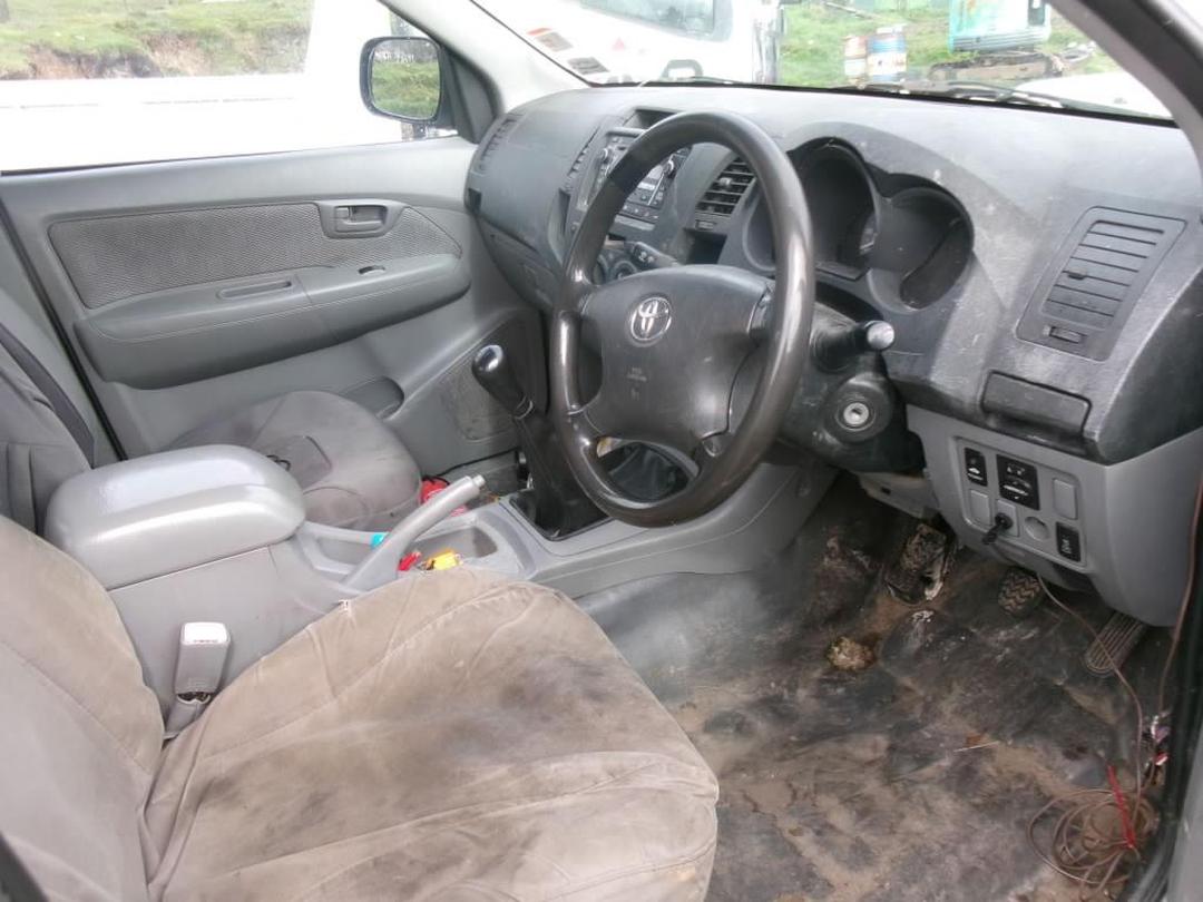 Photo '5' of Toyota Hilux TD D/C Photo '5' of Toyota Hilux TD D/C