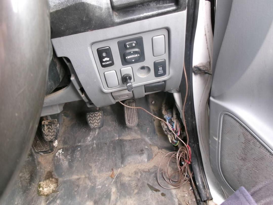 Photo '16' of Toyota Hilux TD D/C Photo '16' of Toyota Hilux TD D/C
