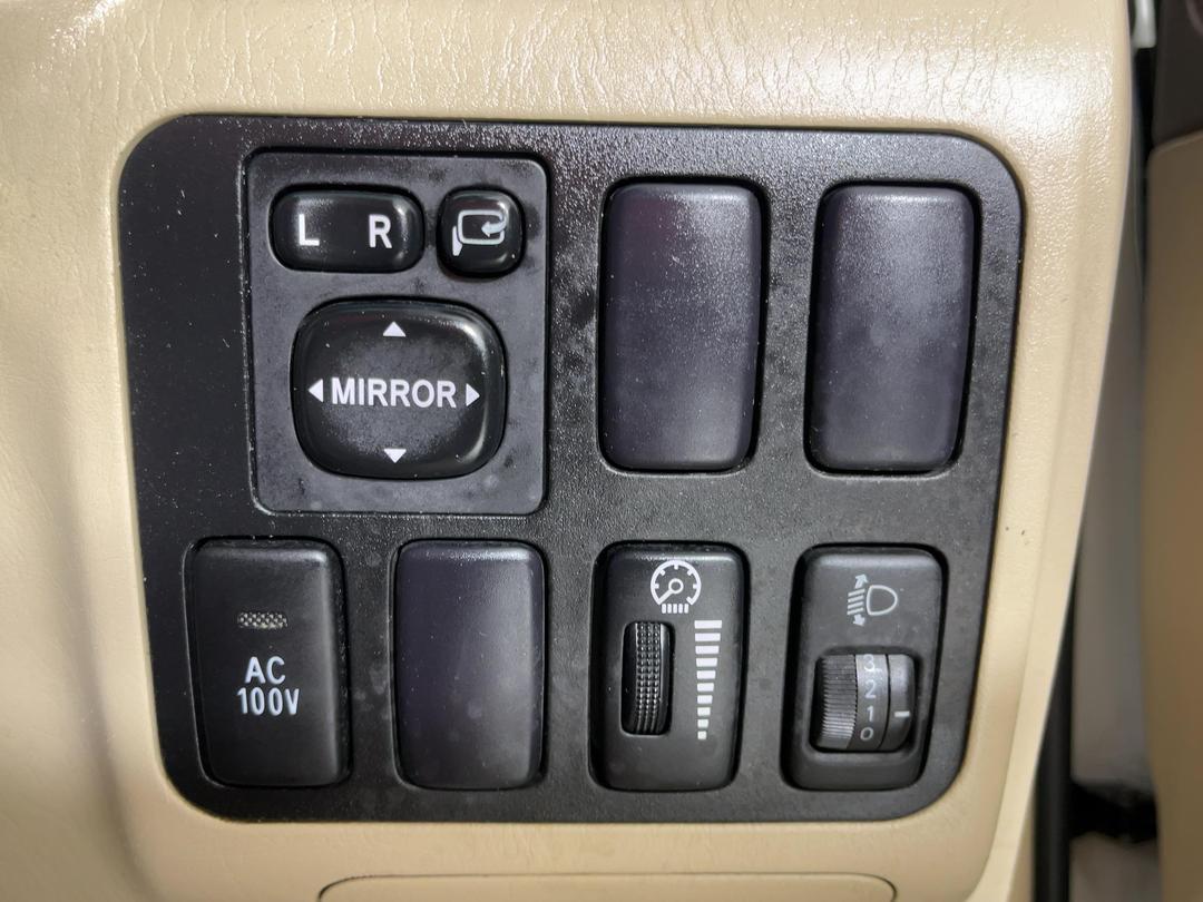 Photo '27' of Toyota Landcruiser Prado