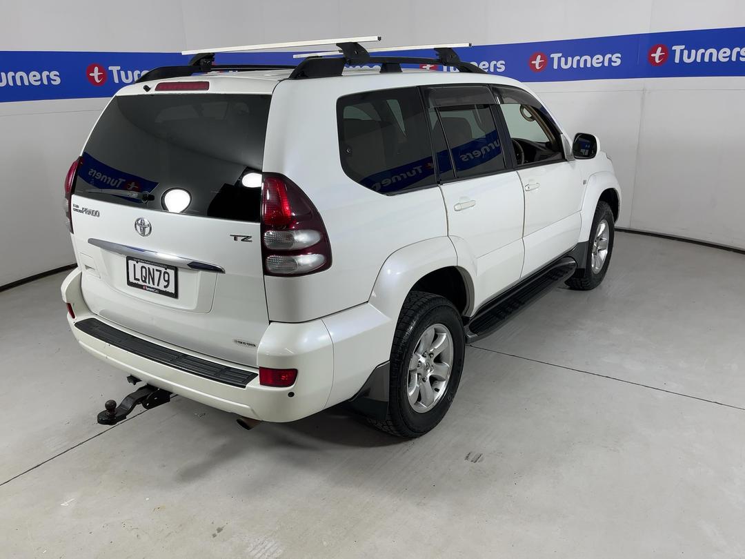 Photo '7' of Toyota Landcruiser Prado