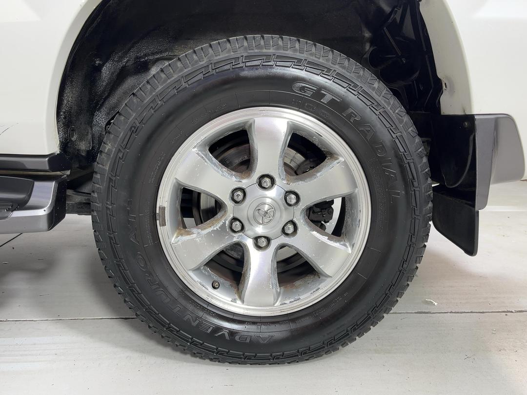 Photo '11' of Toyota Landcruiser Prado
