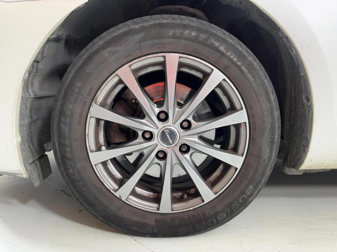 Photo '10' of Toyota Markx