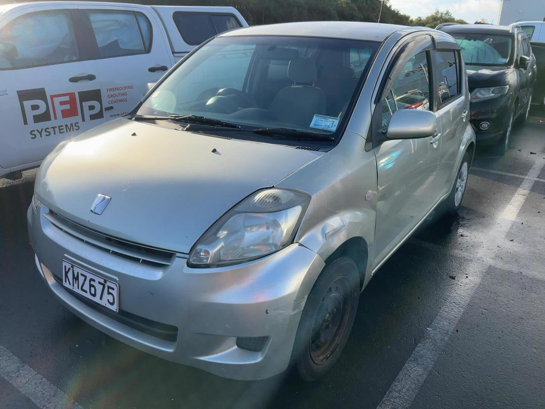 Photo '2' of Toyota Passo