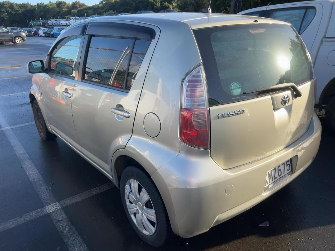 Photo '3' of Toyota Passo