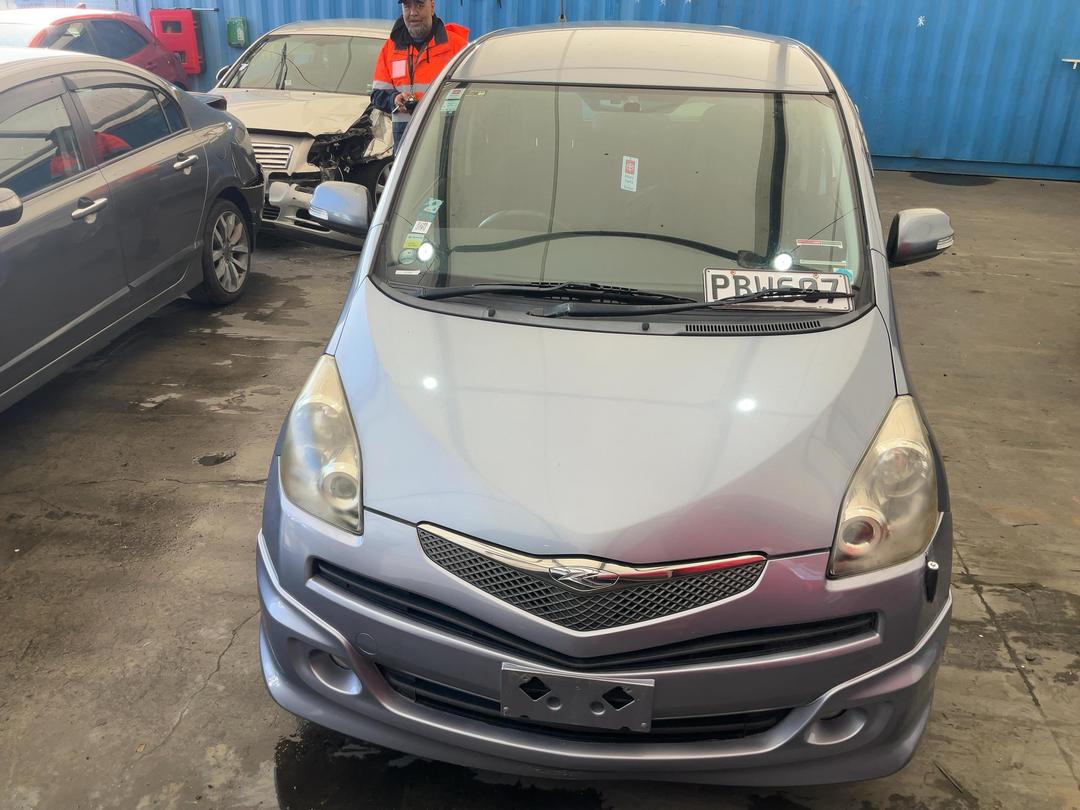 Photo '4' of Toyota Ractis