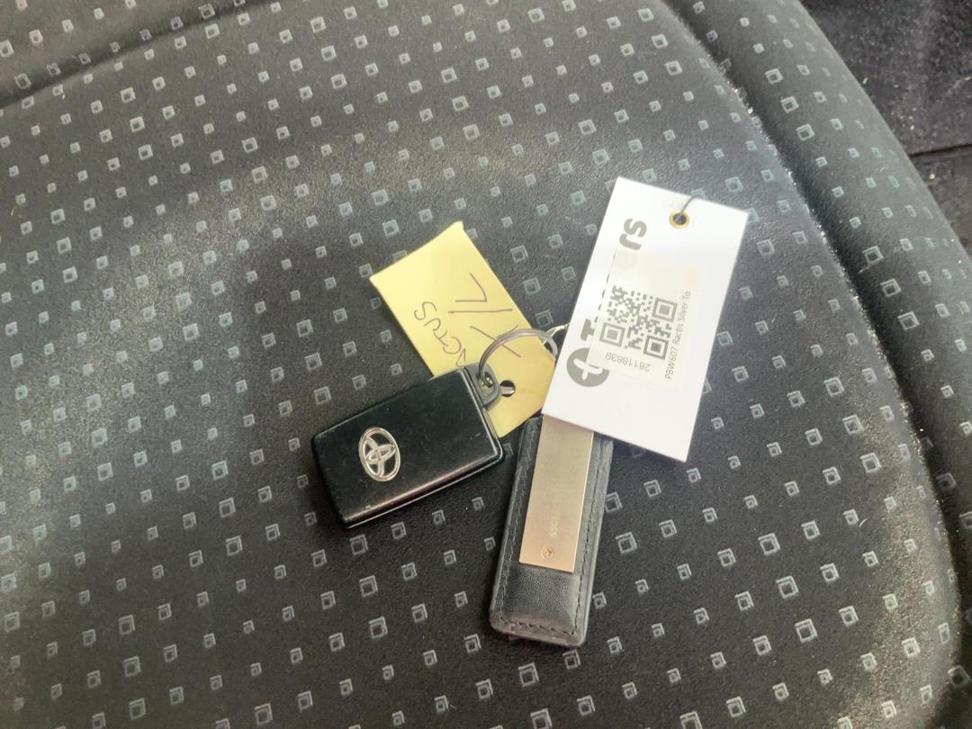 Photo '19' of Toyota Ractis