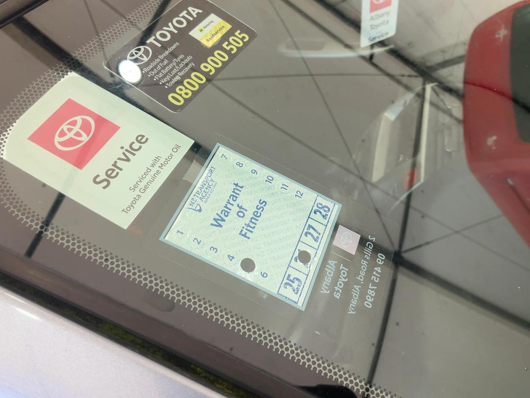 Photo '24' of Toyota Ractis