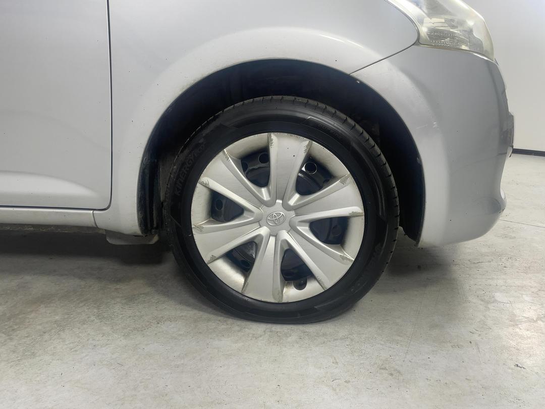Photo '9' of Toyota Ractis