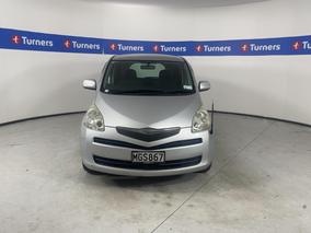 Photo '2' of Toyota Ractis