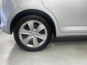 Photo '12' of Toyota Ractis