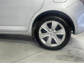 Photo '11' of Toyota Ractis