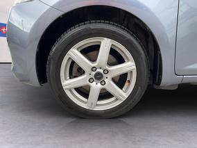 Photo '10' of Toyota Ractis