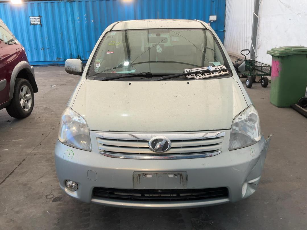 Photo '4' of Toyota Raum