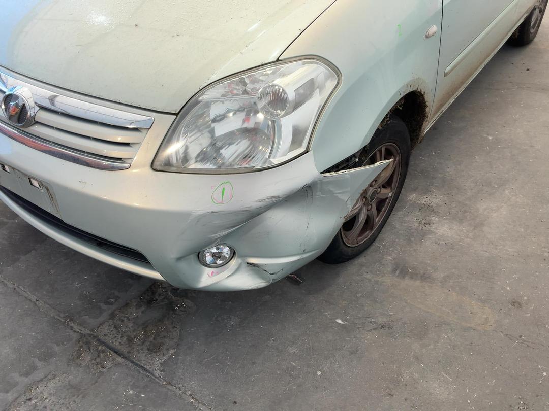 Photo '5' of Toyota Raum