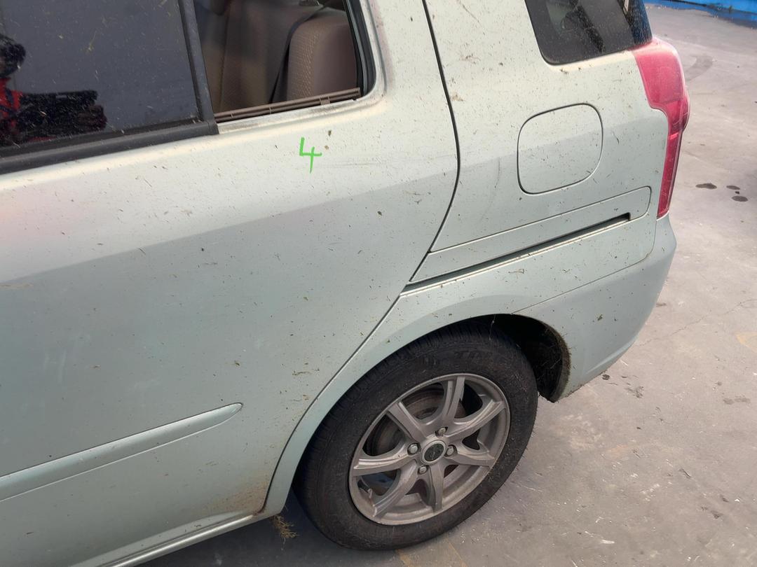 Photo '11' of Toyota Raum