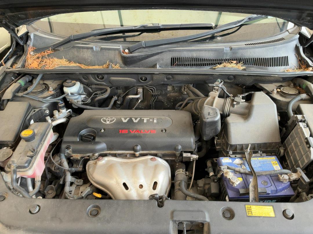 Photo '9' of Toyota Rav4 LTD